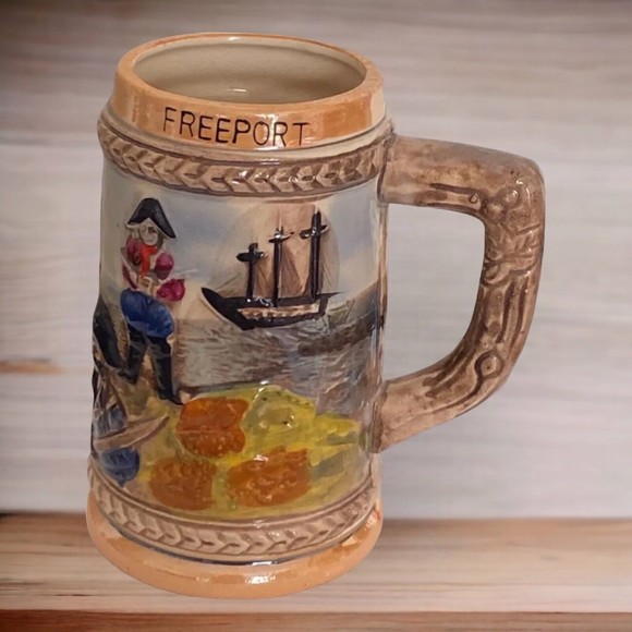 Vintage Freeport Bahamas Beer Mug Stein Pirates Scene - Picture 1 of 8